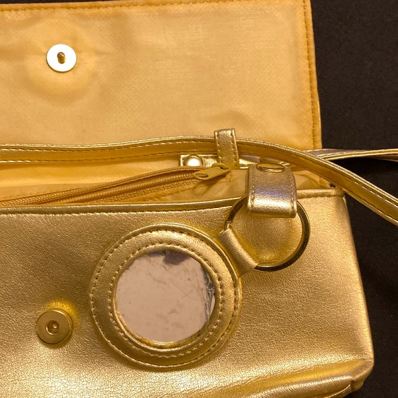 Vintage Avon Convertible Mini Bag or Wristlet with Zippered Pocket Inside. - Picture 10 of 13